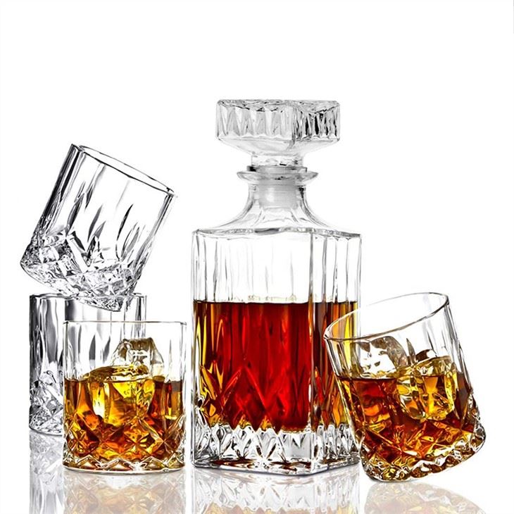 Whiskey Decanter For Scotch Liquor Bourbon Or Wine - 750ml